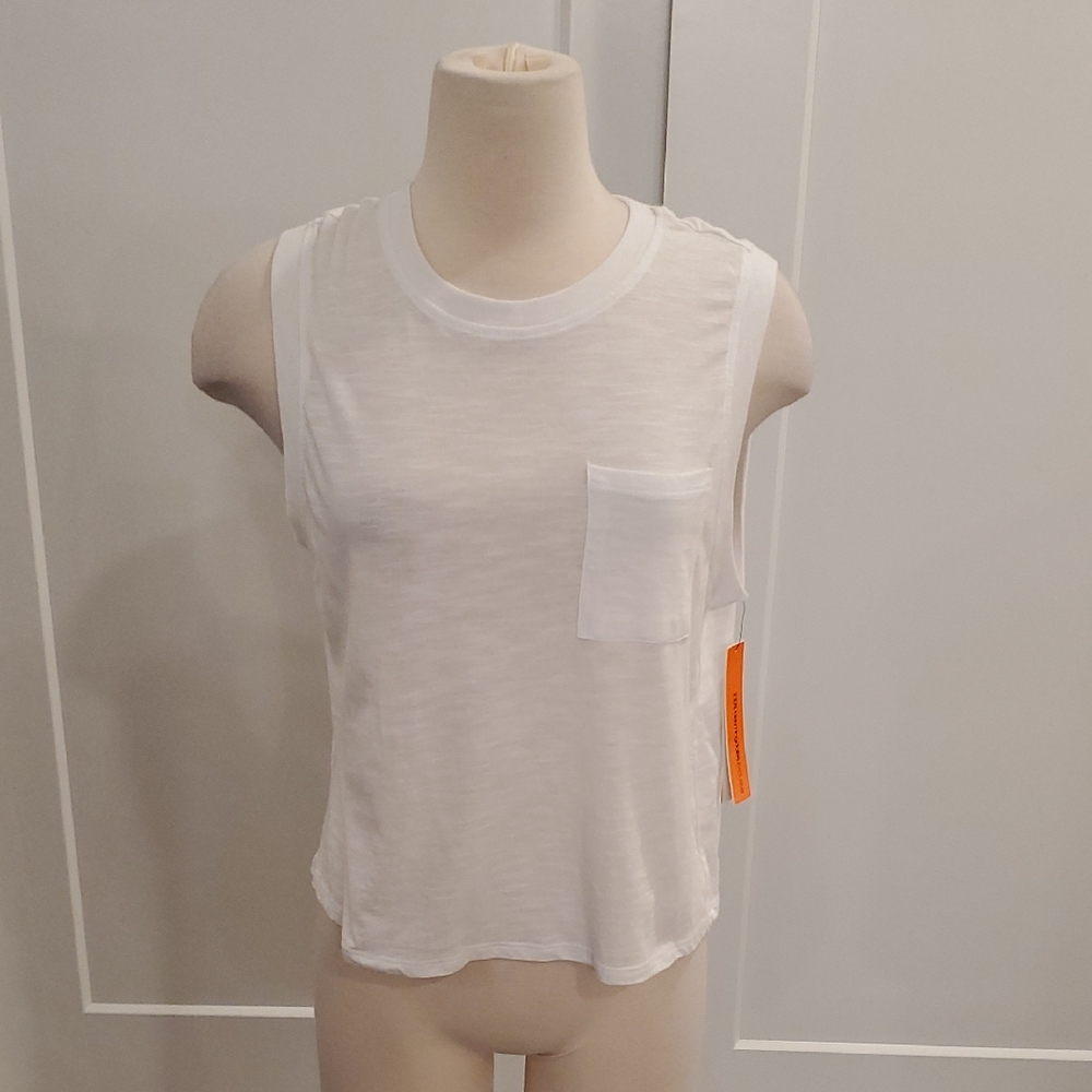 Aqua from Bloomingdales White Muscle Tee For Women Size M new with tag